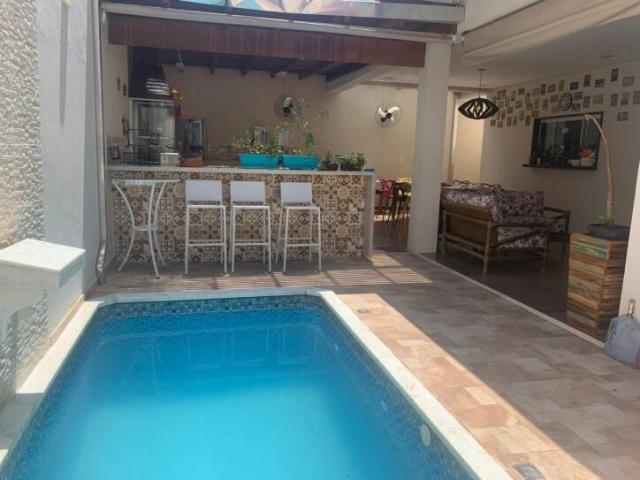 #7063 - Casa para Venda em Caraguatatuba - SP