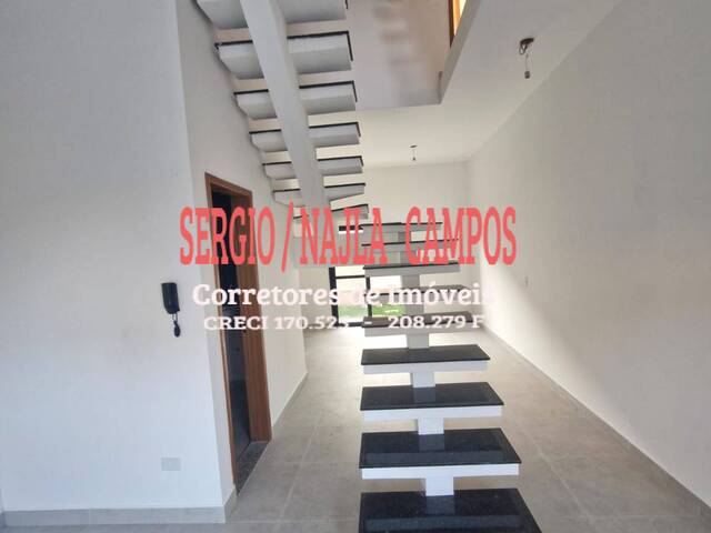 #6093 - Casa para Venda em Caraguatatuba - SP - 2