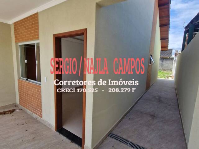 #6105 - Casa para Venda em Caraguatatuba - SP - 2