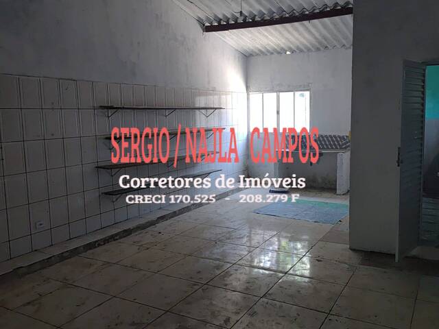 #8120 - Sala para Venda em Caraguatatuba - SP